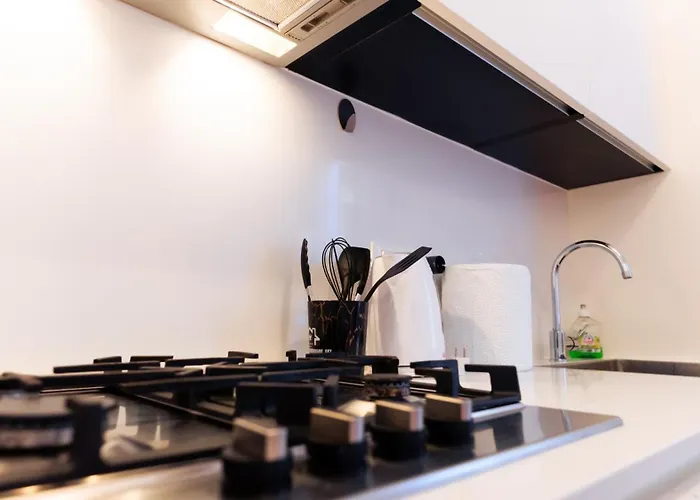 Exclusive - Magritte Style * ليكو