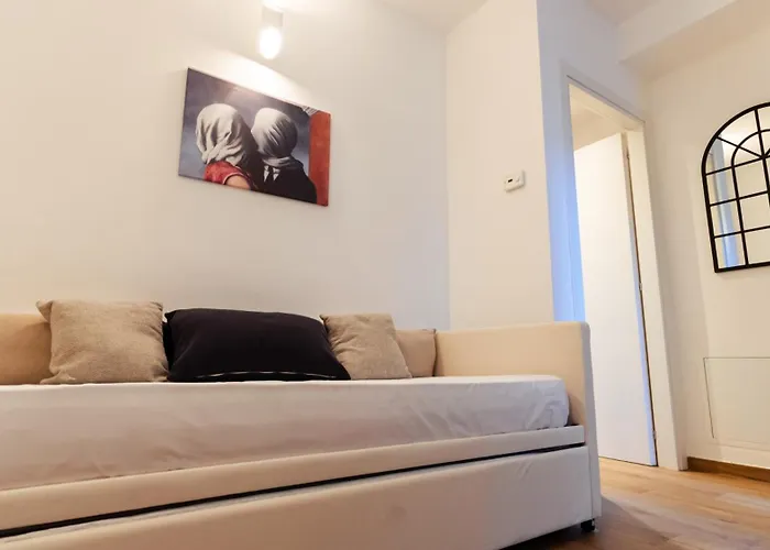 شقة Exclusive - Magritte Style ليكو