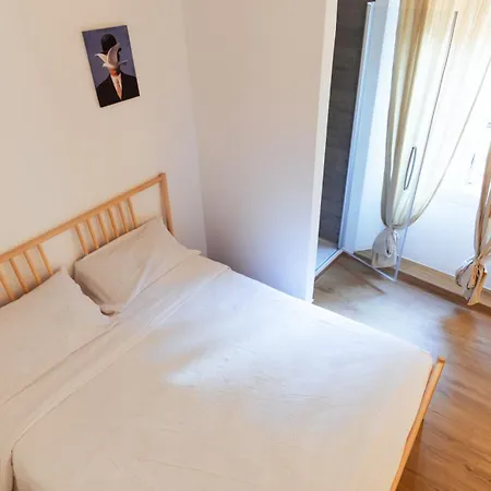 Appartement Exclusive - Magritte Style