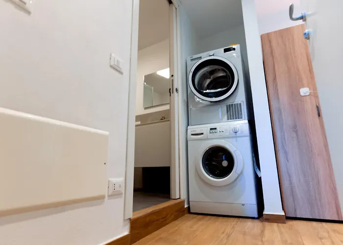 Exclusive - Magritte Style Apartamento Lecco